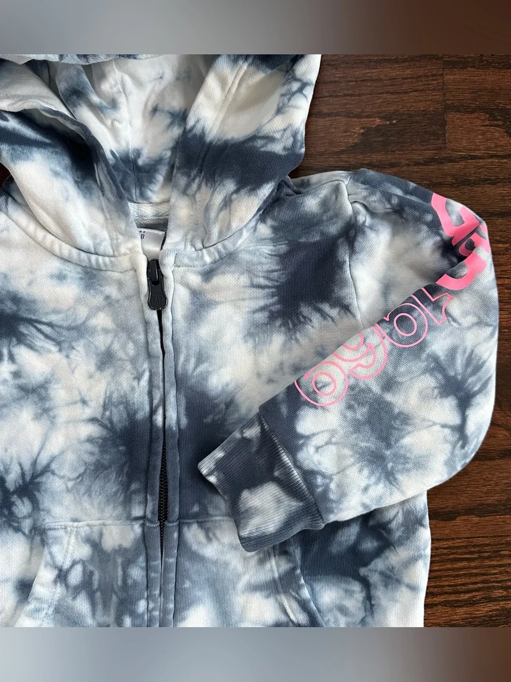 Gap Kids tie dye hoodie in size 2T